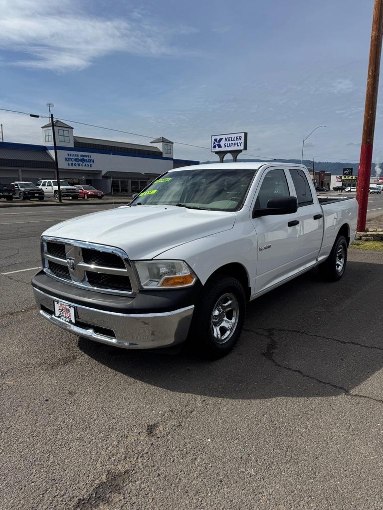 RAM 1500 SLT Quad Cab 4WD 2011