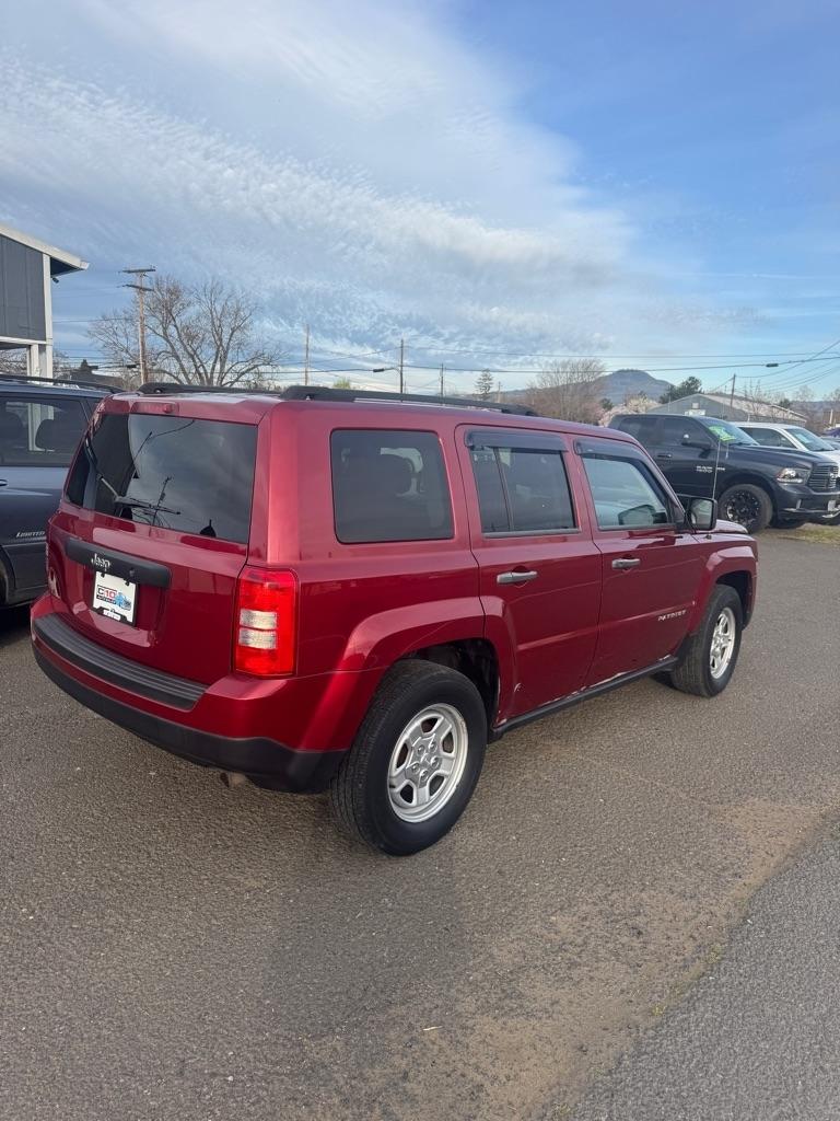 Jeep Patriot Sport 2WD 2013