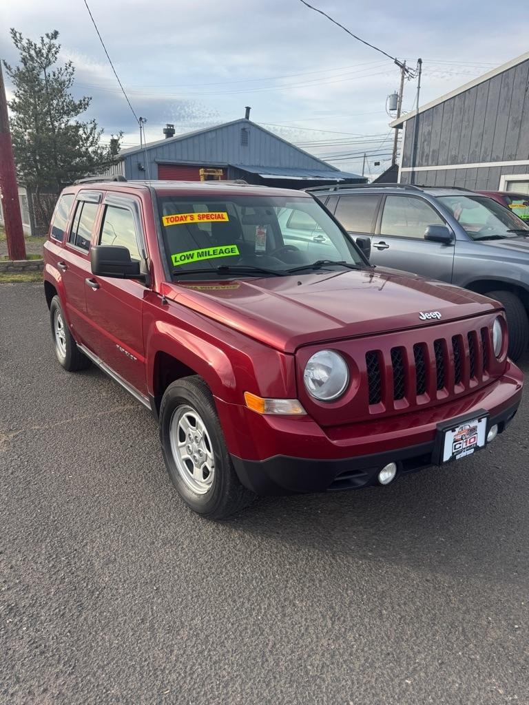 Jeep Patriot Sport 2WD 2013