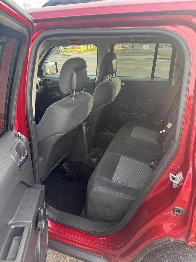 Jeep Patriot Sport 2WD 2013