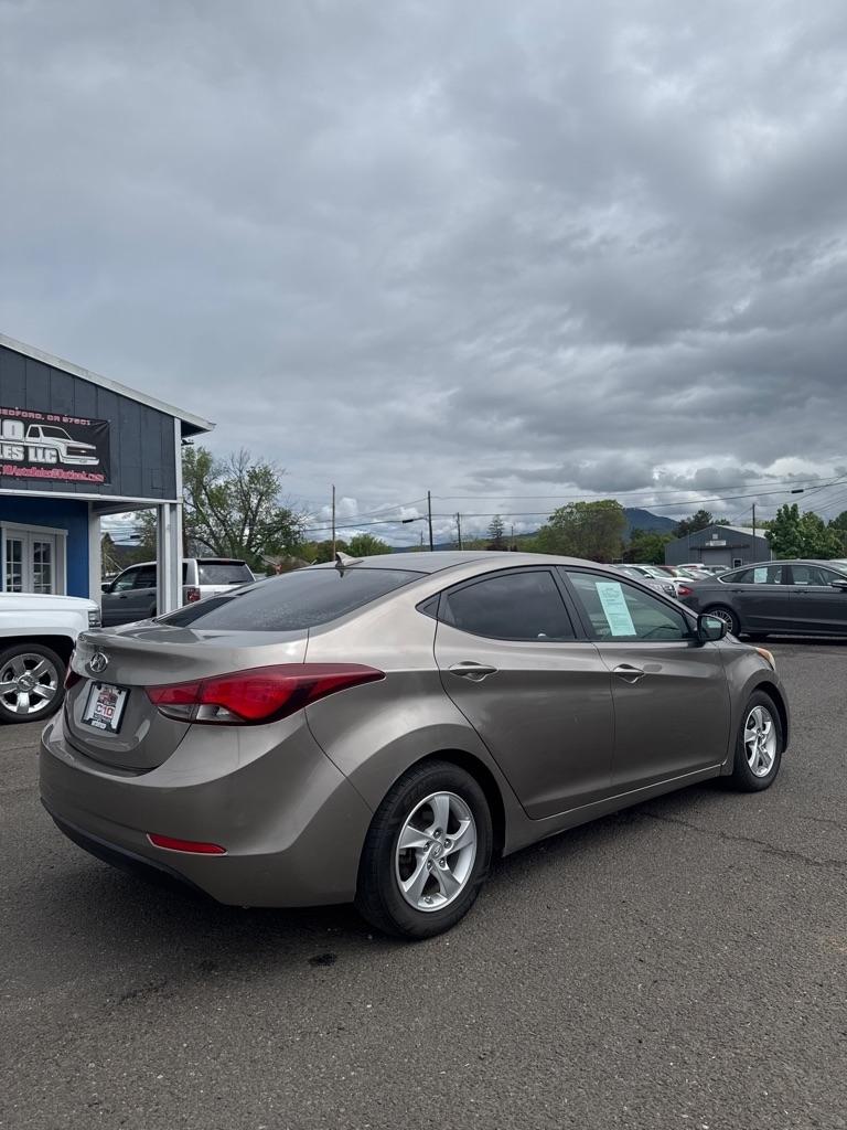 Hyundai Elantra GLS M/T 2014
