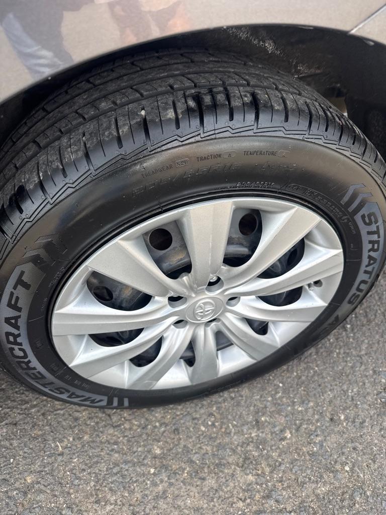 Toyota Corolla S 5-Speed MT 2013