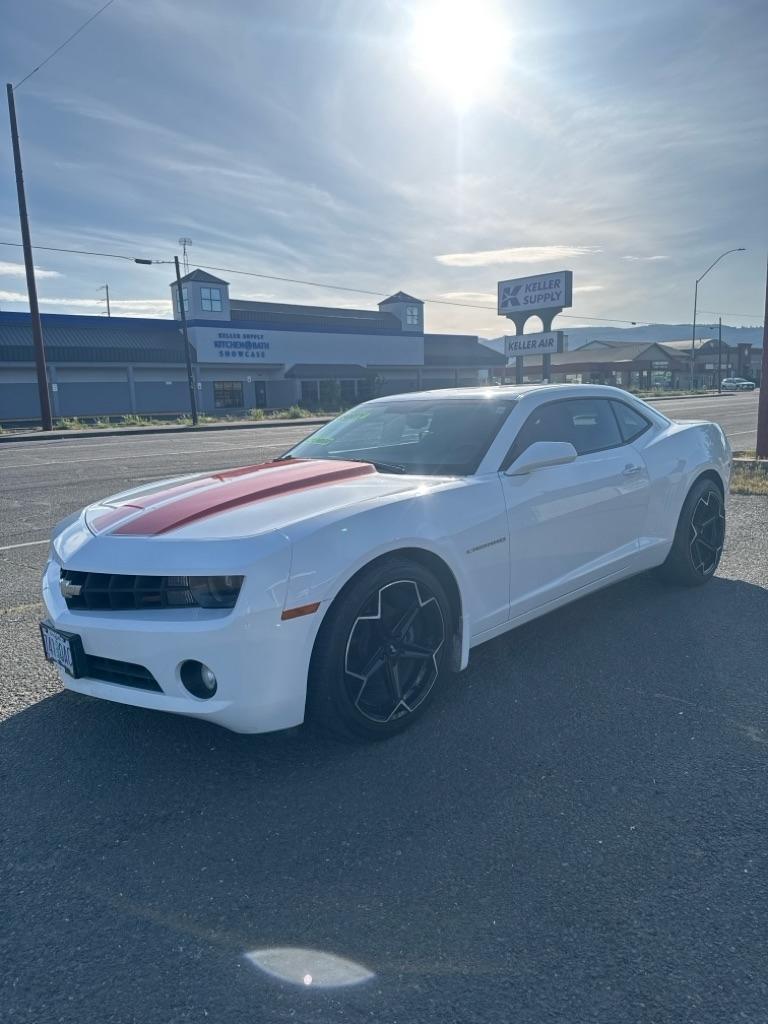 Chevrolet Camaro Coupe 1LT 2012