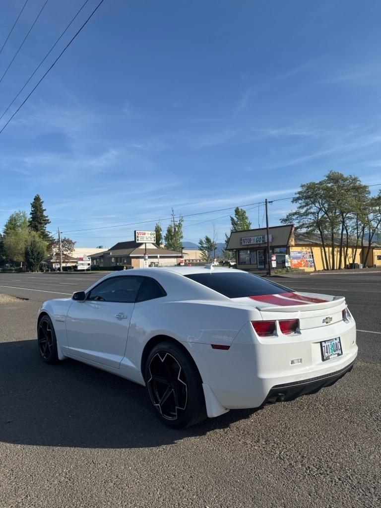 Chevrolet Camaro Coupe 1LT 2012