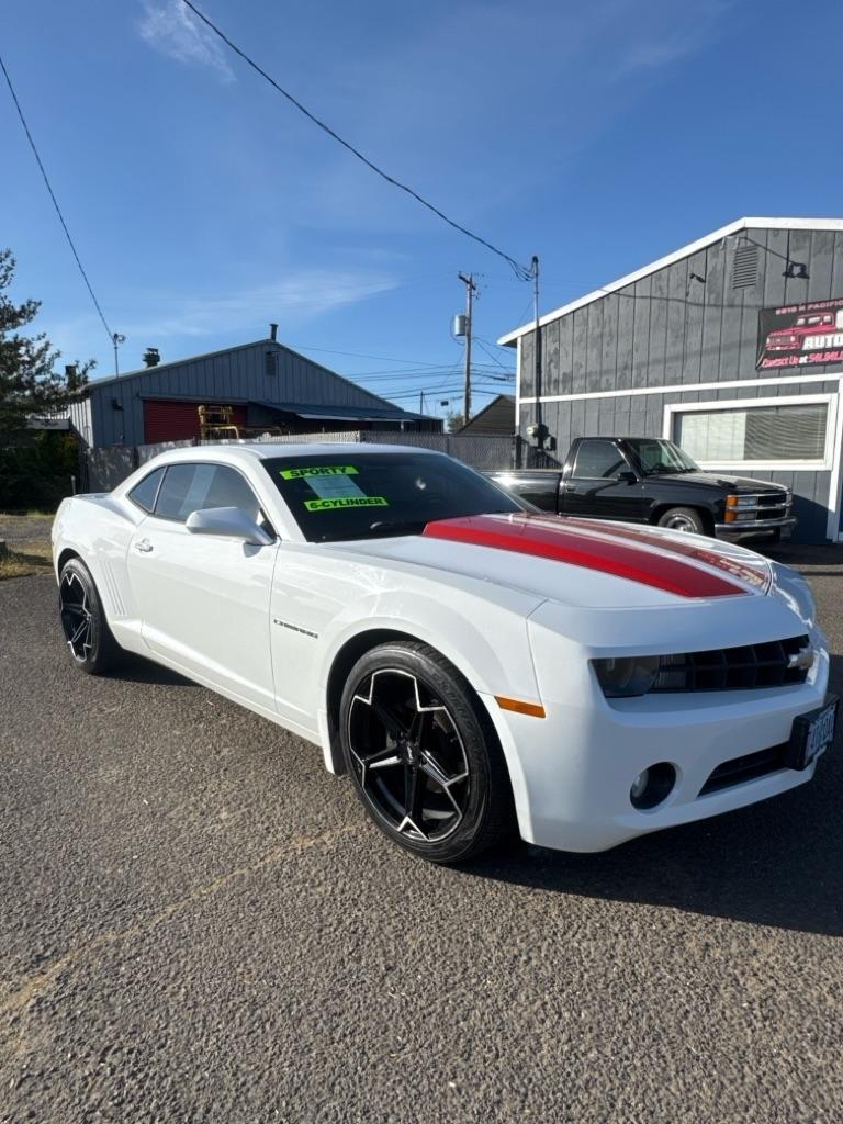 Chevrolet Camaro Coupe 1LT 2012