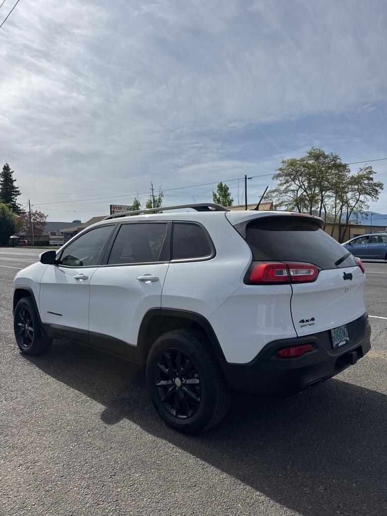 Jeep Cherokee Latitude 4WD 2014