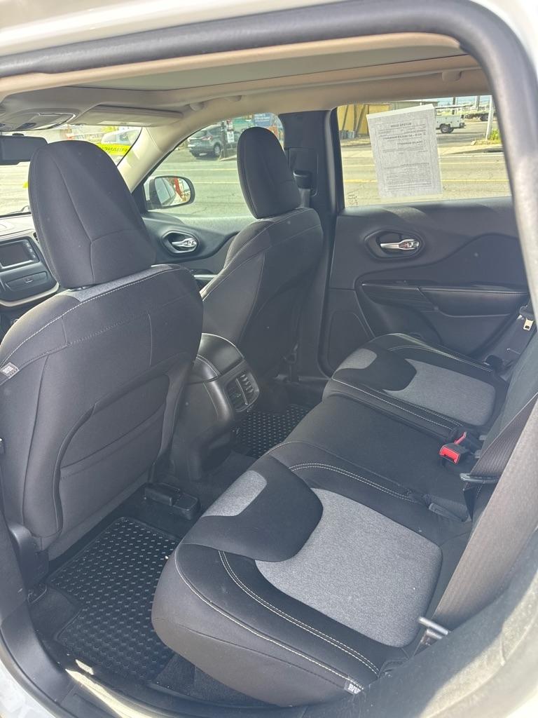 Jeep Cherokee Latitude 4WD 2014