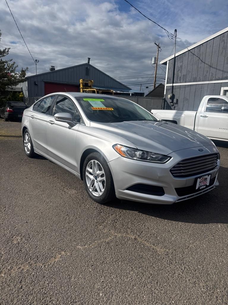 Ford Fusion SE 2016