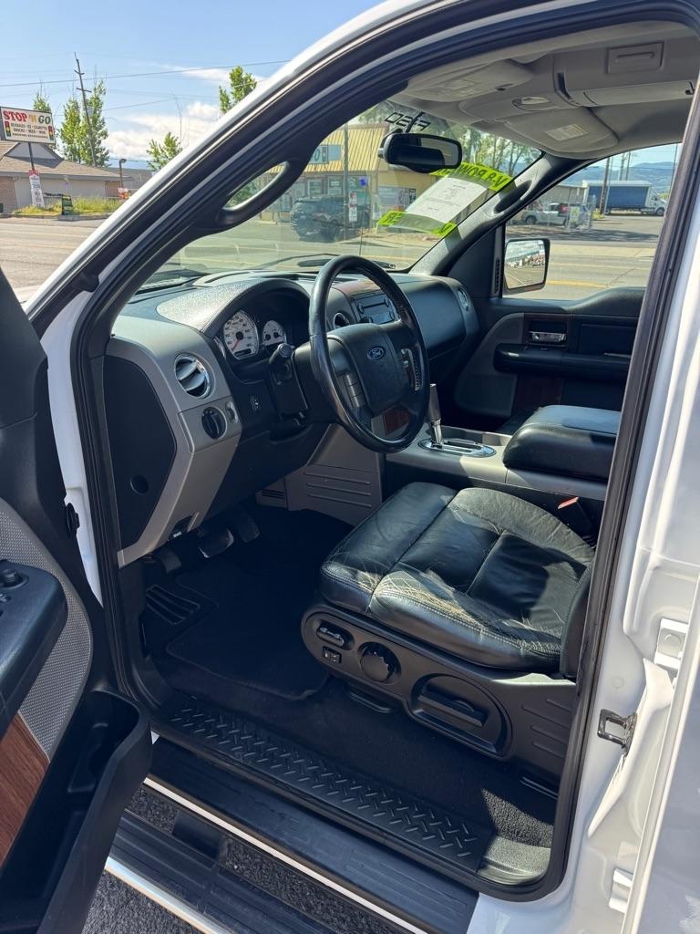 Ford F-150 XLT SuperCrew 2WD 2004