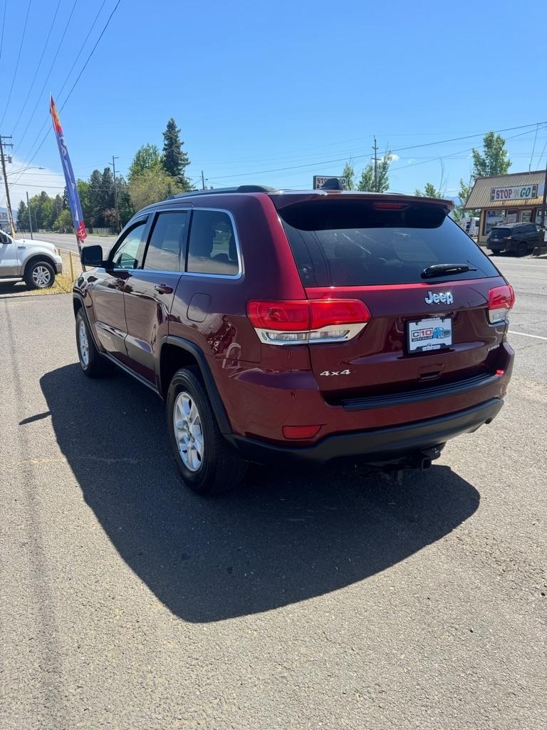 Jeep Grand Cherokee Laredo 4WD 2016