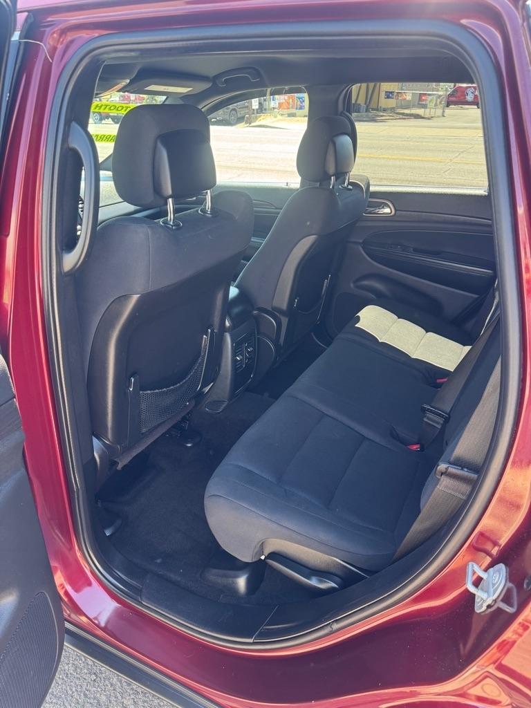 Jeep Grand Cherokee Laredo 4WD 2016
