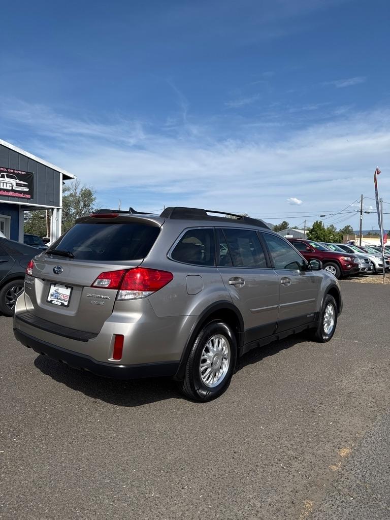 Subaru Outback 2.5i Limited 2014