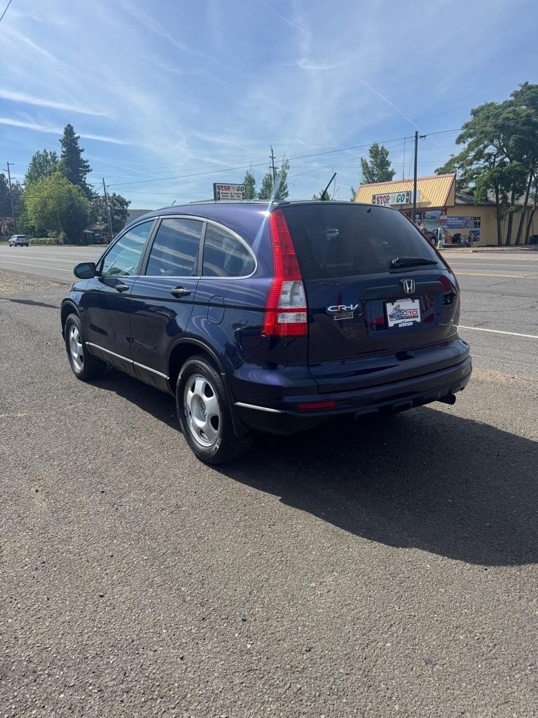 Honda CR-V LX 2WD 5-Speed AT 2011