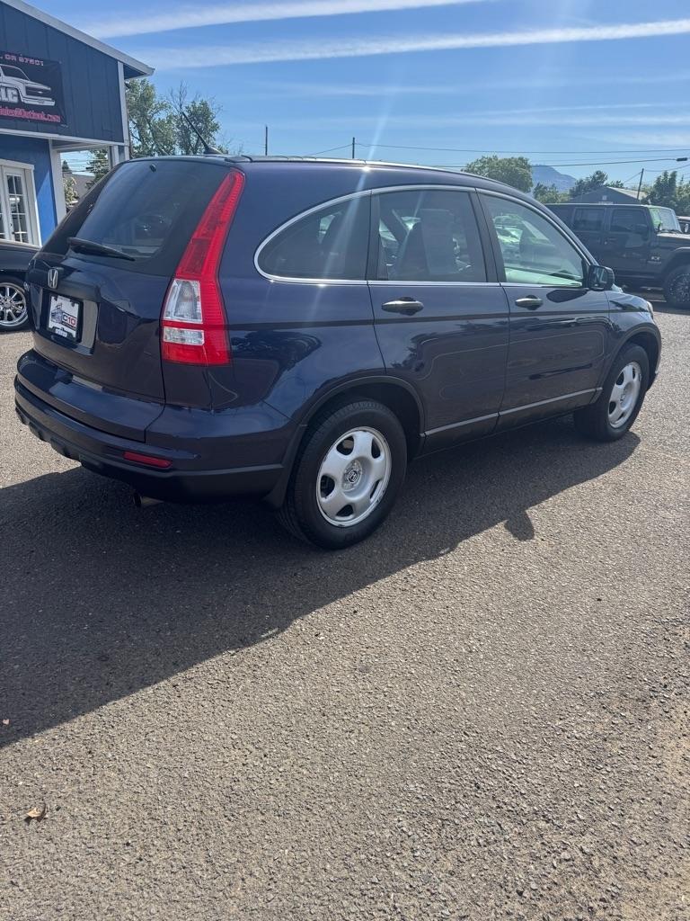 Honda CR-V LX 2WD 5-Speed AT 2011