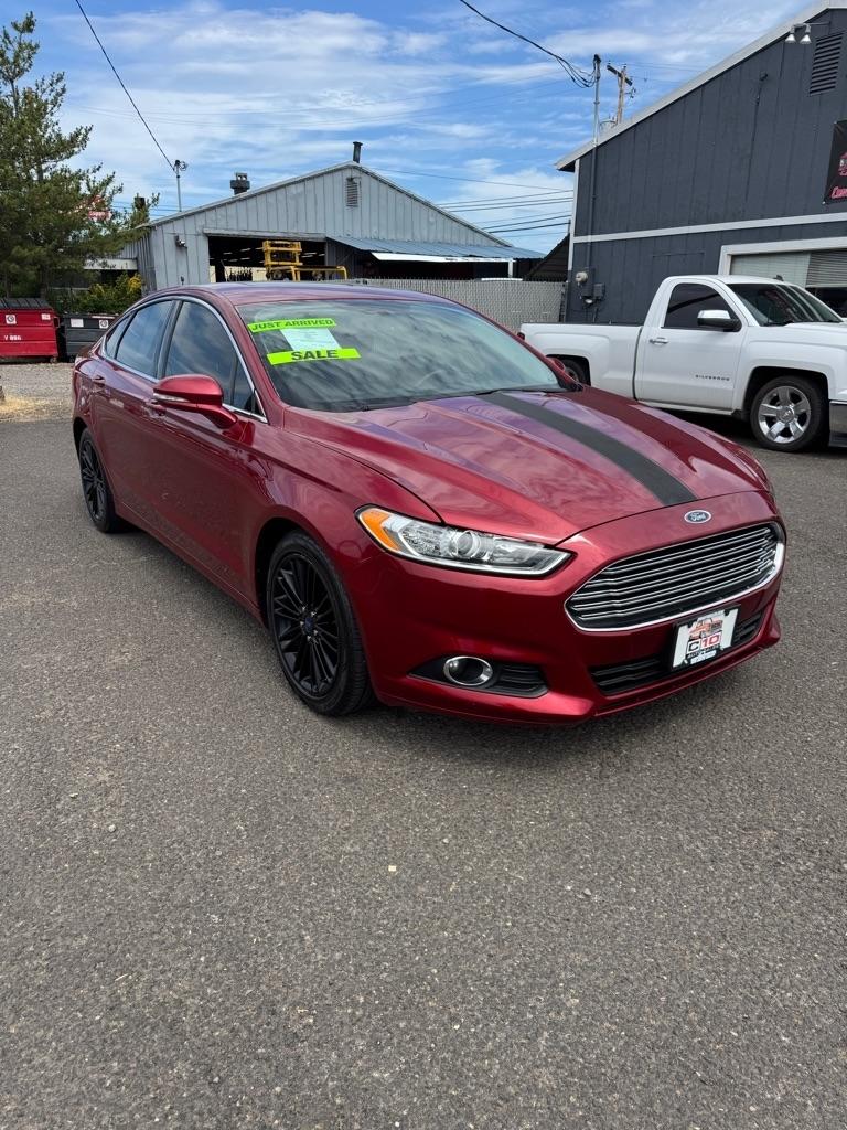 Ford Fusion SE 2016
