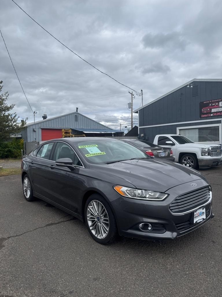 Ford Fusion SE 2015