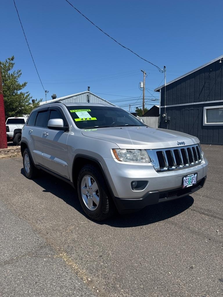 Jeep Grand Cherokee Laredo 4WD 2011