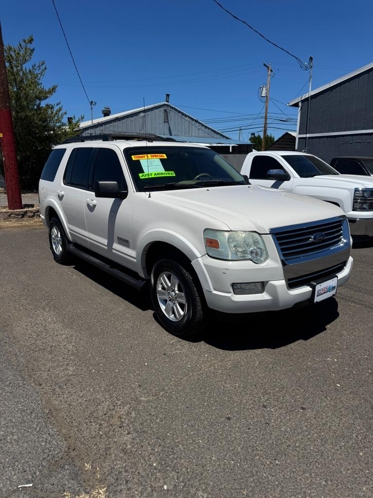 Ford Explorer XLT 4.0L 2WD 2008