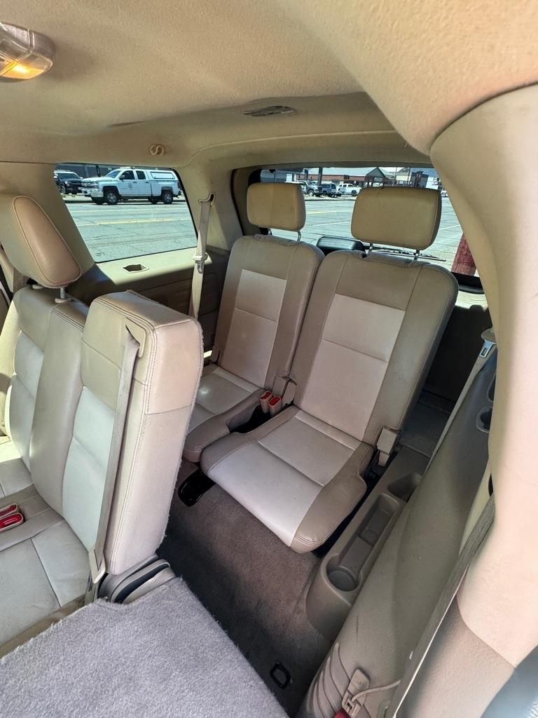 Ford Explorer XLT 4.0L 2WD 2008