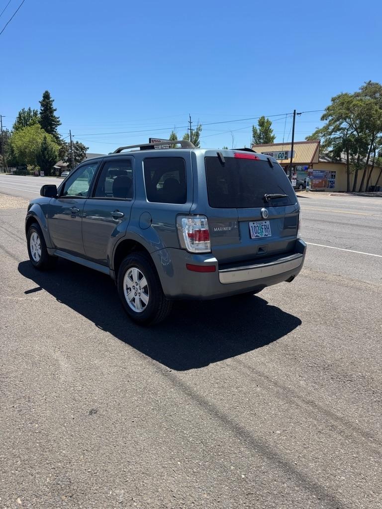 Mercury Mariner I4 2WD 2010