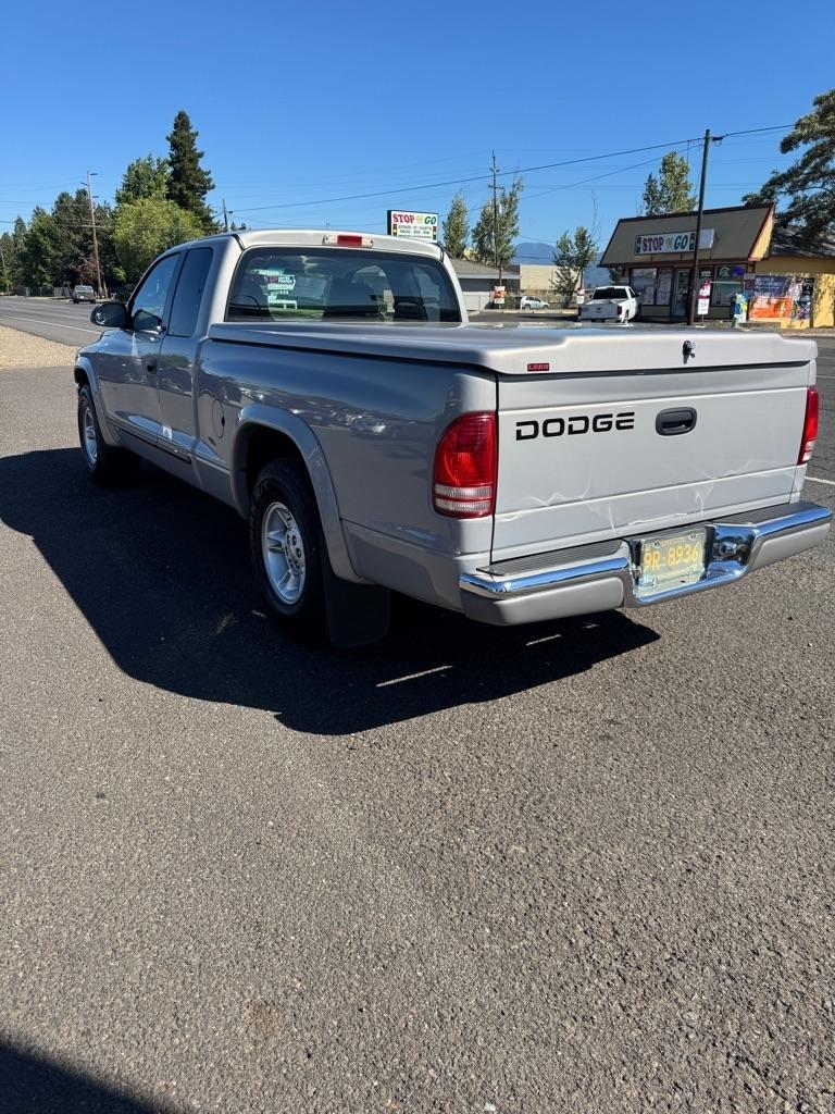 Dodge Dakota Club Cab 2WD 2000