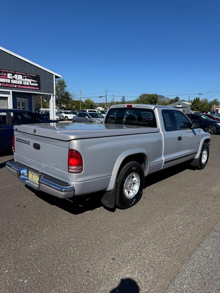 Dodge Dakota Club Cab 2WD 2000