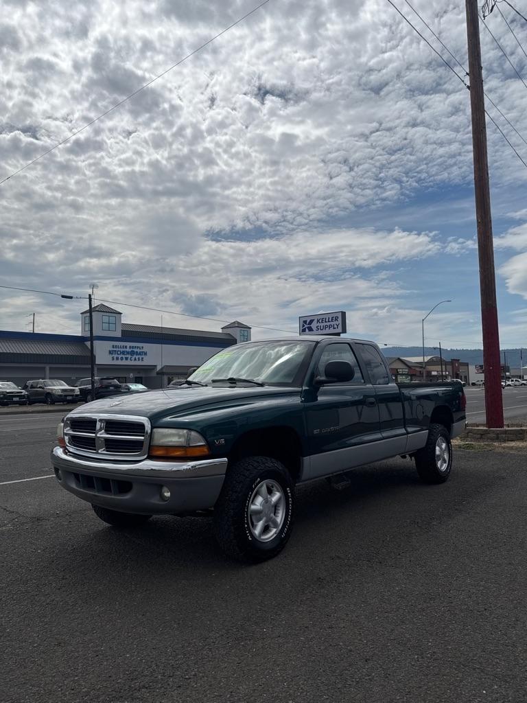 Dodge Dakota Club Cab 4WD 1997