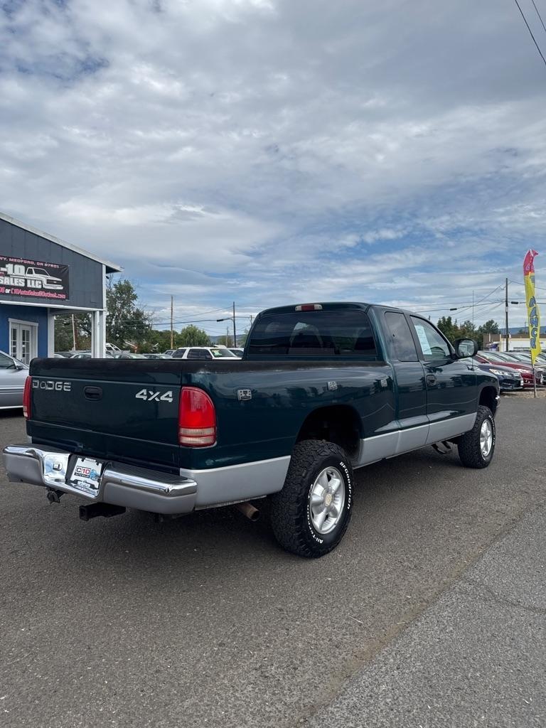 Dodge Dakota Club Cab 4WD 1997