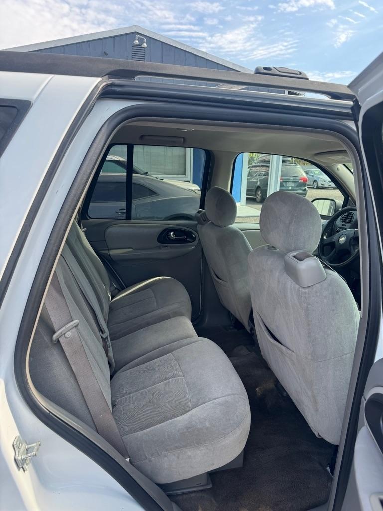 Chevrolet TrailBlazer LS 4WD 2005
