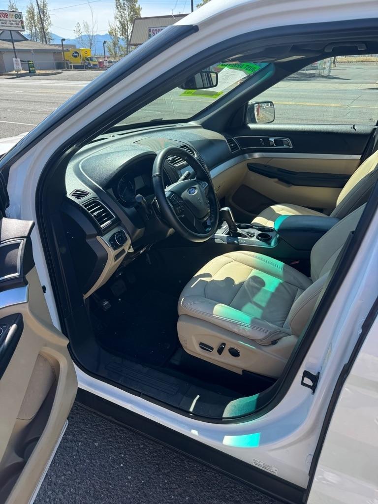 Ford Explorer XLT FWD 2017