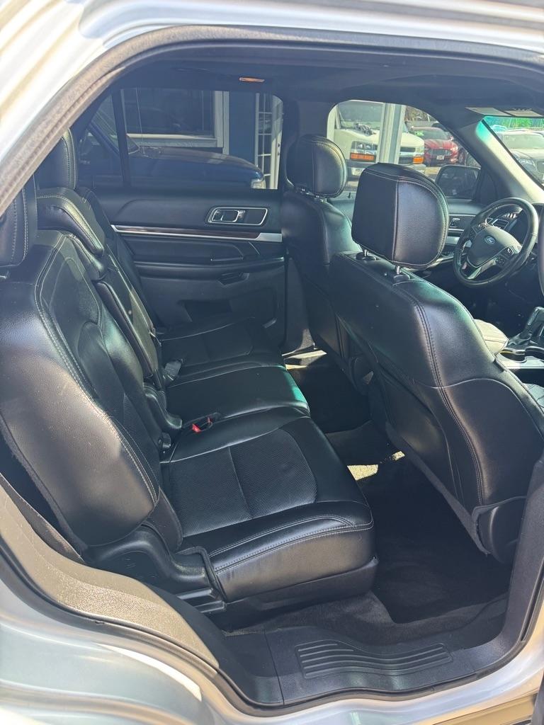 Ford Explorer Limited 4WD 2016