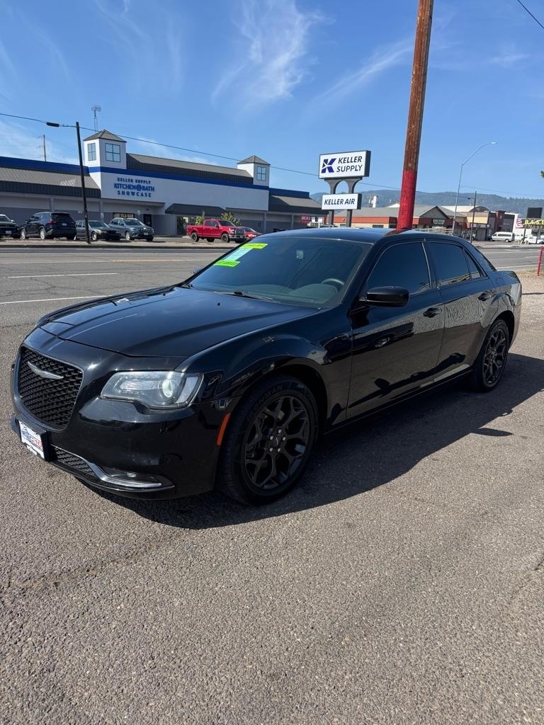 Chrysler 300 S V6 AWD 2019