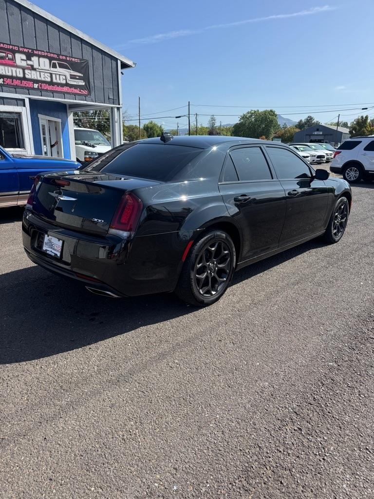 Chrysler 300 S V6 AWD 2019