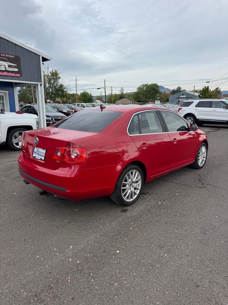Volkswagen Jetta 2.5L w/ Pkg. 2 & Sunroof 2007
