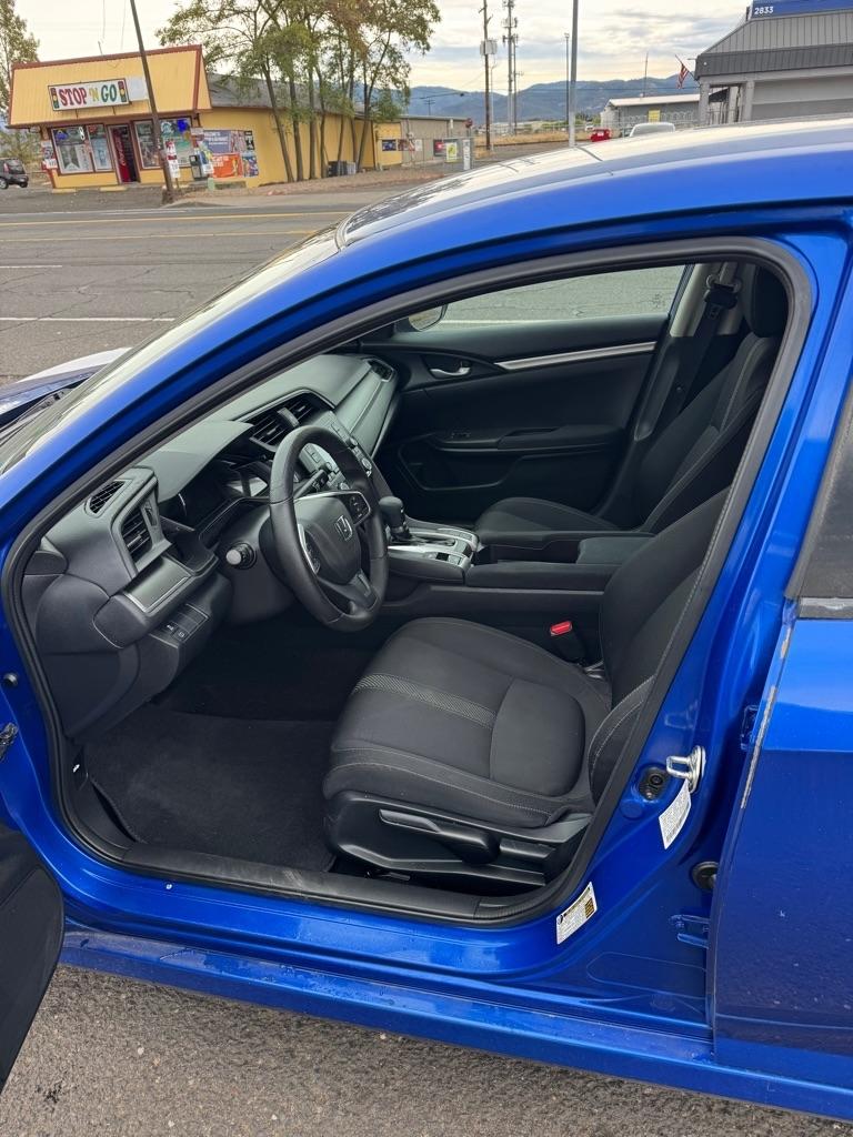 Honda Civic LX Sedan CVT 2017