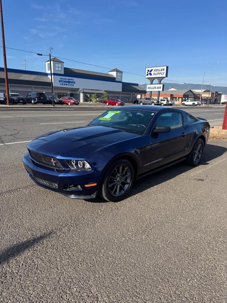 Ford Mustang V6 Coupe 2012