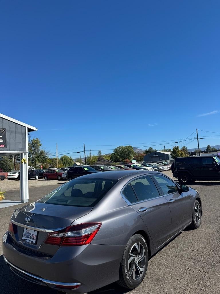 Honda Accord LX Sedan CVT 2016