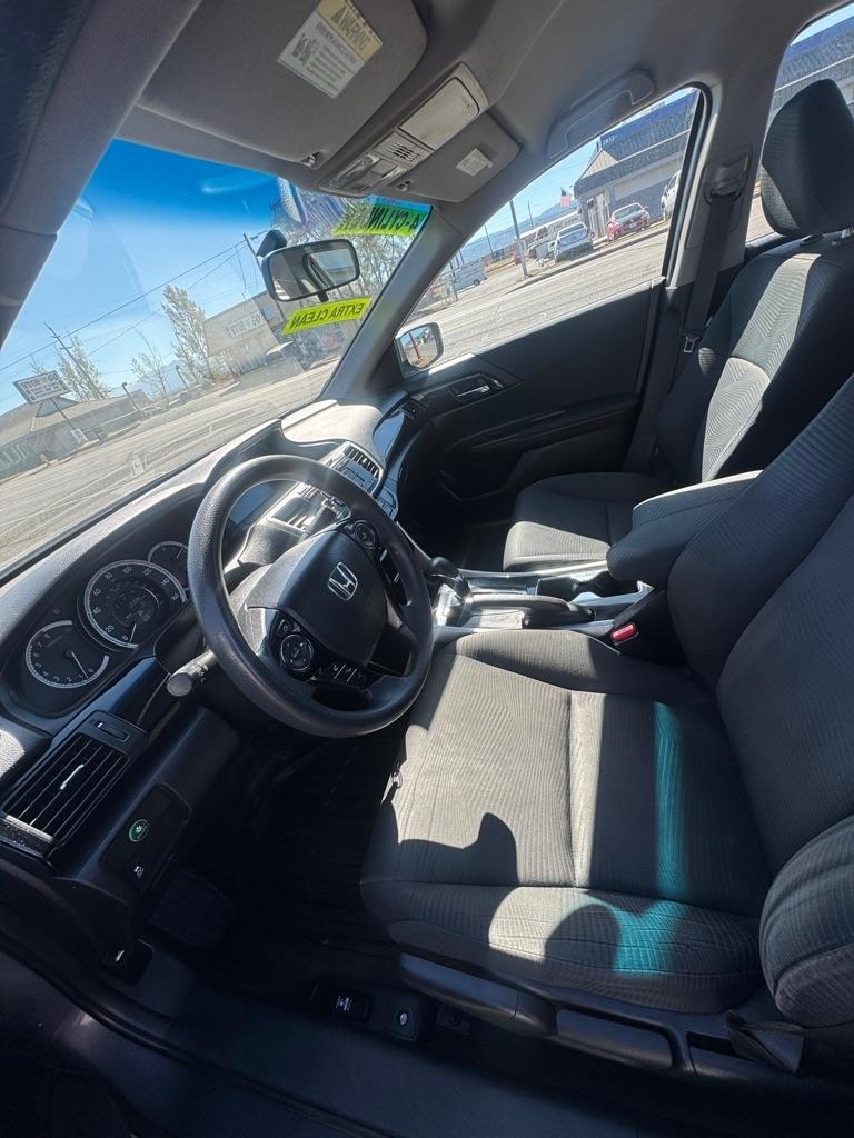 Honda Accord LX Sedan CVT 2016