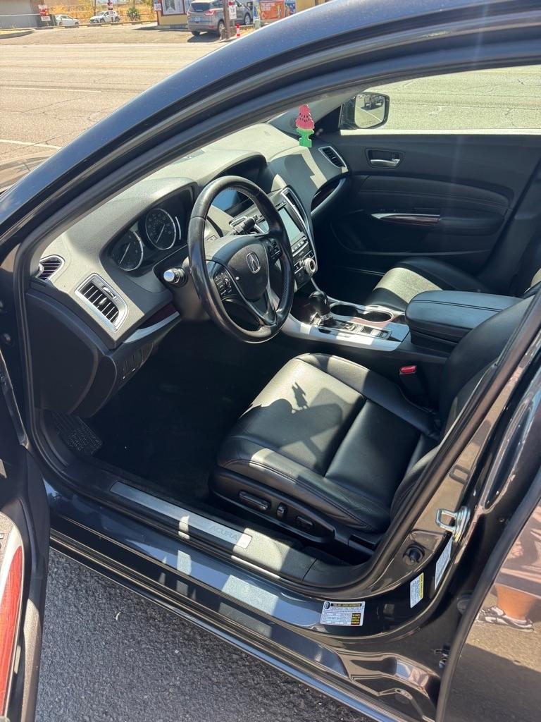 Acura TLX 8-Spd DCT 2015