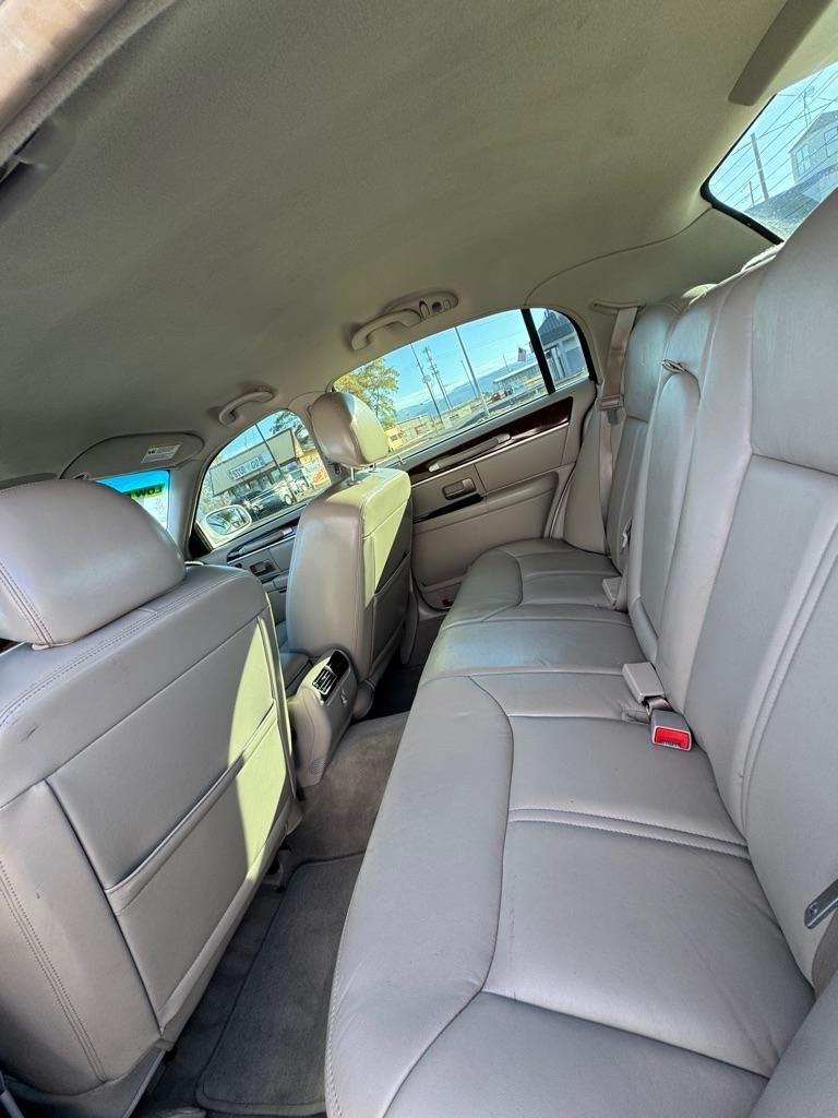Lincoln Town Car Signature Limited 2008
