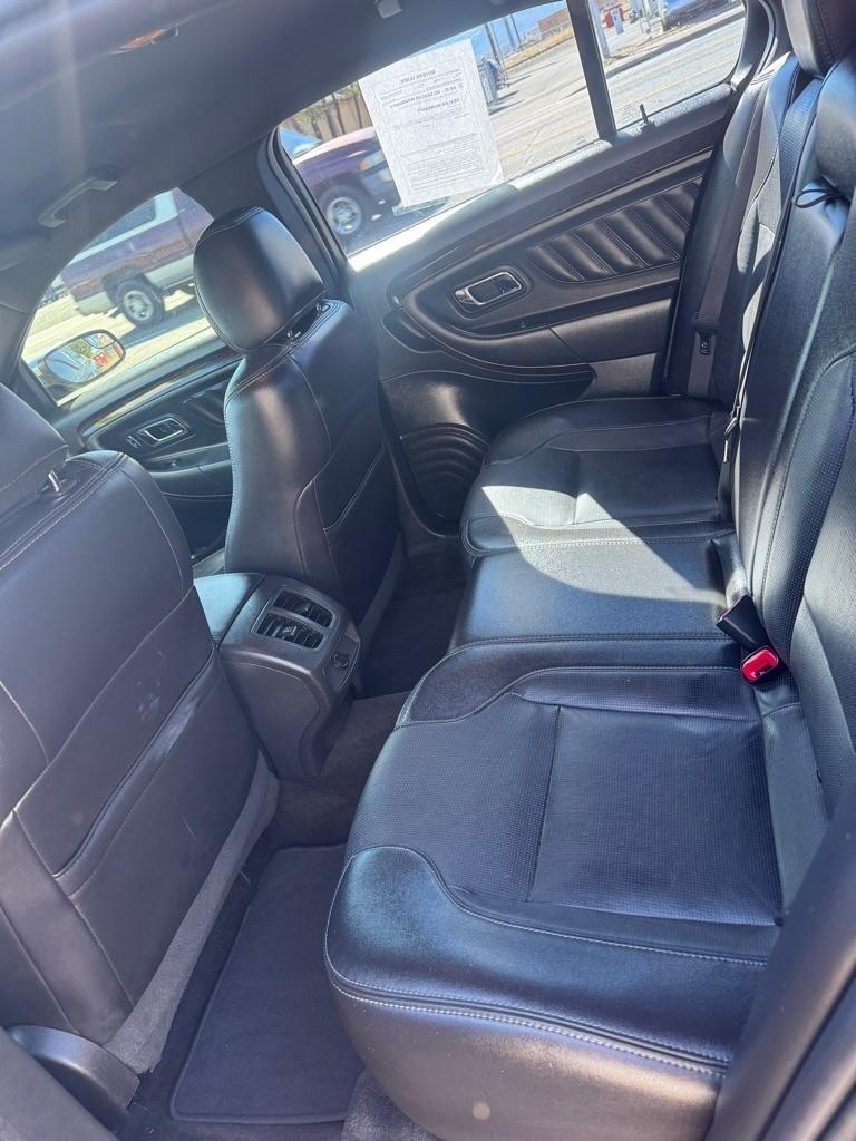 Ford Taurus Limited FWD 2013