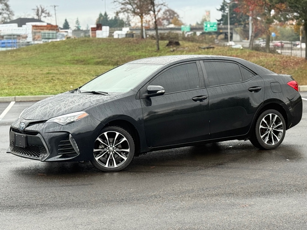 2018 Toyota Corolla SE 6M