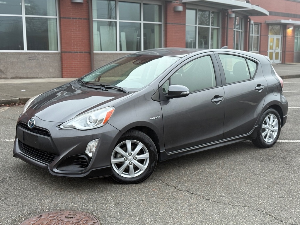 2017 Toyota Prius c Two