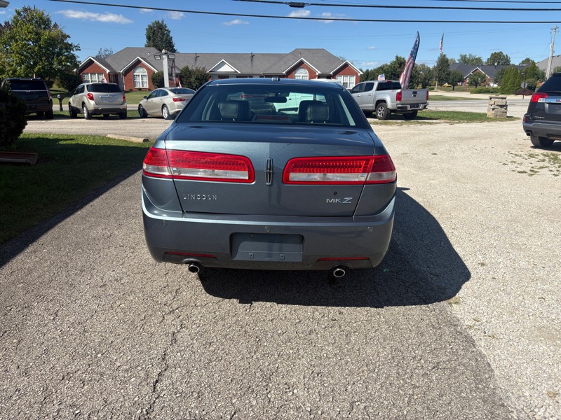 2012 Lincoln MKZ photo 4