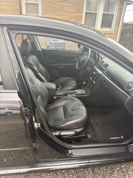 Mazda MAZDA3 s Grand Touring 4-Door 2009