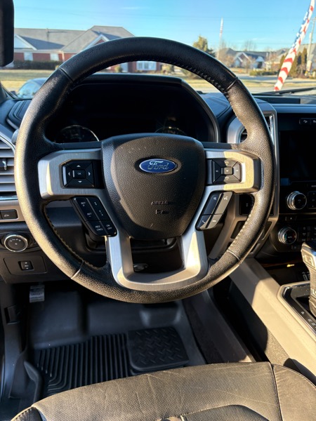 Ford F-150 Platinum 4WD SuperCrew 5.5' Box 2016