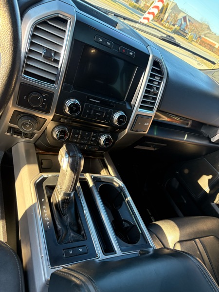 Ford F-150 Platinum 4WD SuperCrew 5.5' Box 2016