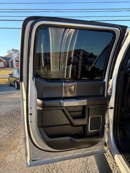 Ford F-150 Platinum 4WD SuperCrew 5.5' Box 2016