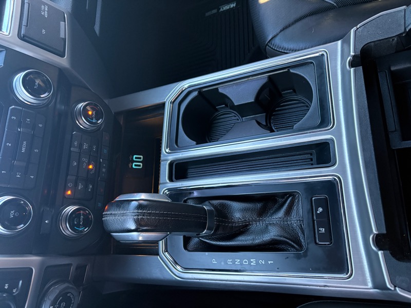 Ford F-150 Platinum 4WD SuperCrew 5.5' Box 2016