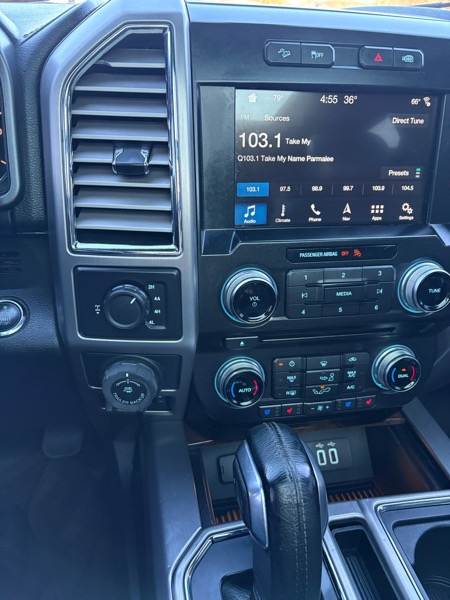 Ford F-150 Platinum 4WD SuperCrew 5.5' Box 2016